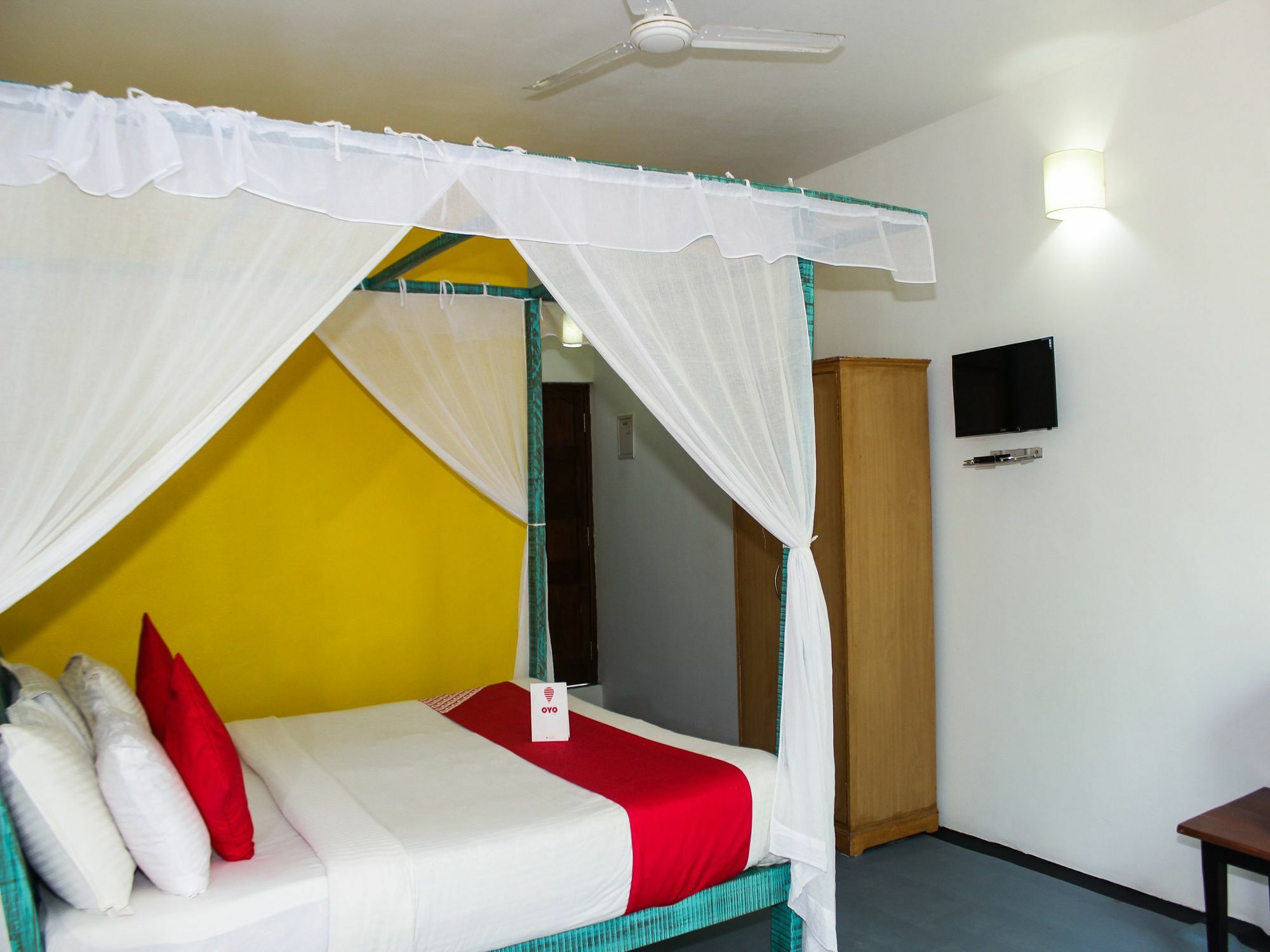 Hotel Rock Bite Morjim Exterior foto